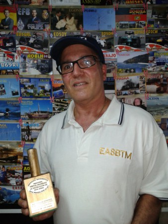 PLACA &amp; TROFEO VERTICES GEODESICOS